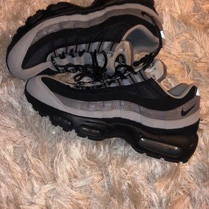 Nike Shoes - Air max 95 Nike Shoes - Air max 95